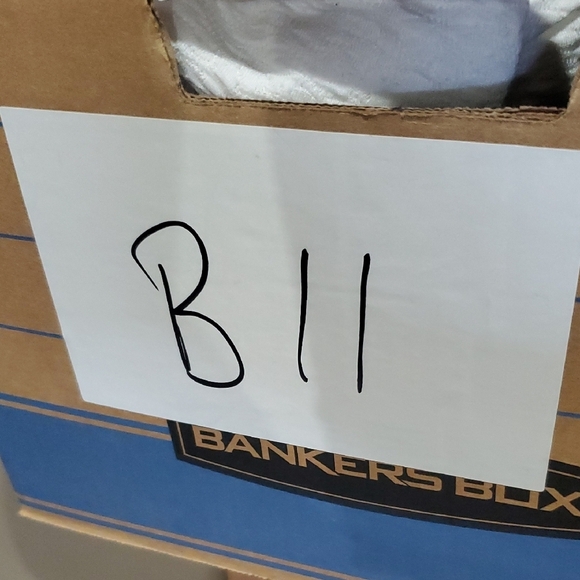 Eileen Fisher White Ankle Cropped Pants Lightweight Relaxed Fit - Picture 9 of 9